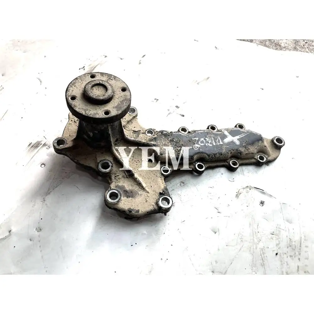 D1302 Water Pump for Kubota Used Excavator Engine Parts