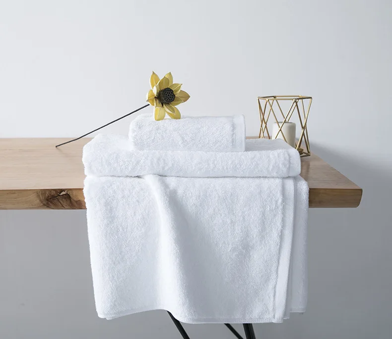 Hotel Balfour Waffle Bath Towels