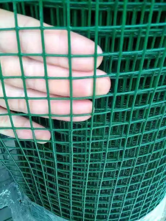 High-End Customizable Galvanized Iron Wire Mesh Panels 8 Gauge 15 Gauge 22 Gauge Welded Square Hole Wire Mesh for Cages