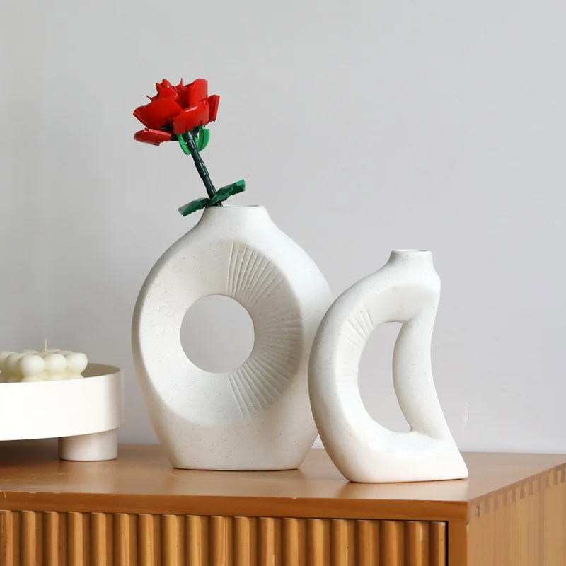 Boho Home Decor Artwork Customizable Luxury New Arrivals Decoration Various Sizes Ceramic Vase for Home Decor