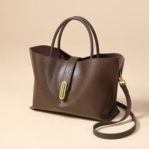 Wholesale Custom Retro Women's Leather Luxury Handbag Elegant Borse Donna High-quality Shoulder Bag Clutch Purse for Ladies