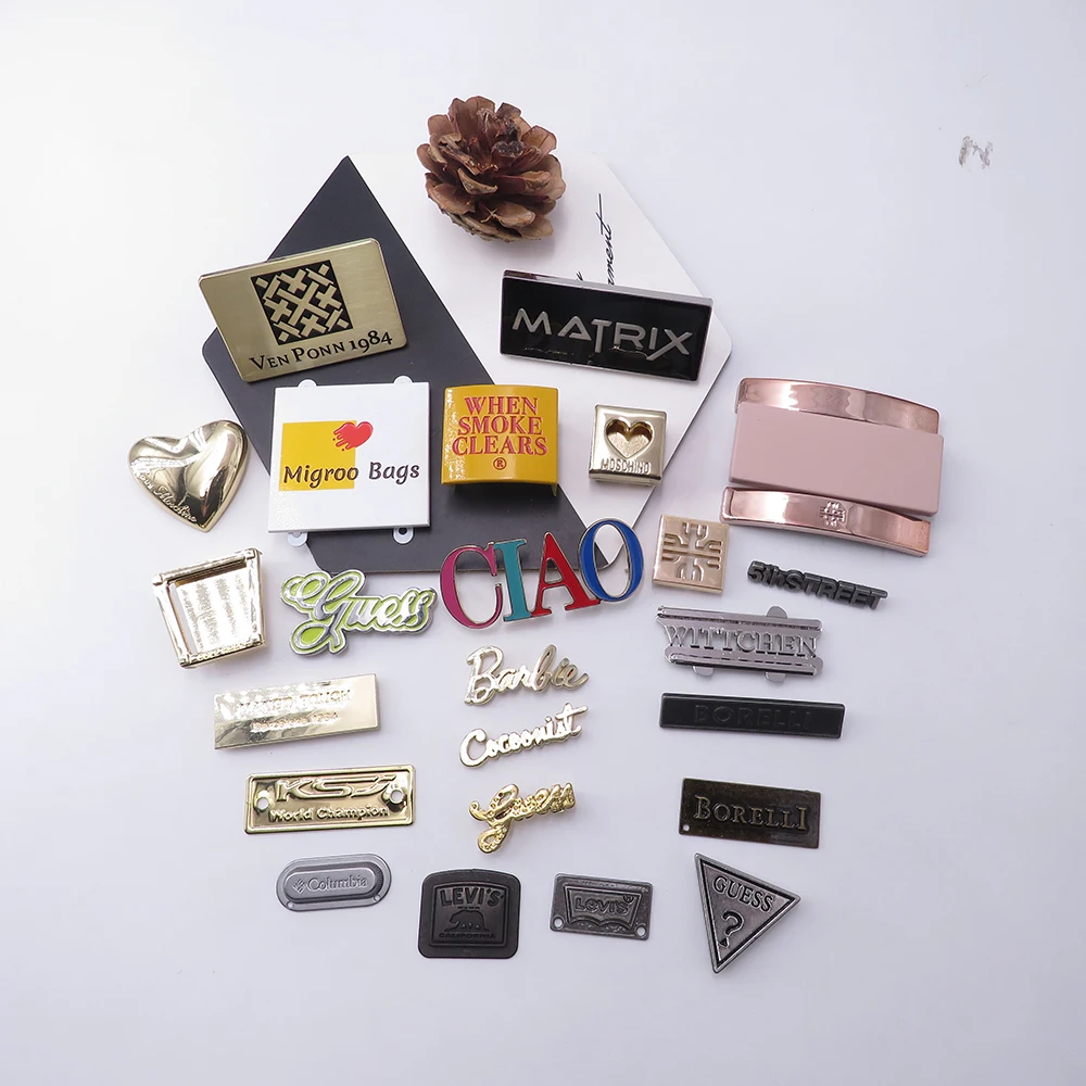 Source Personalized wholesale custom logo stamped metal tag charms, letter  word phrase tags on m.