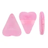 Puff de polvo de corazón rosa