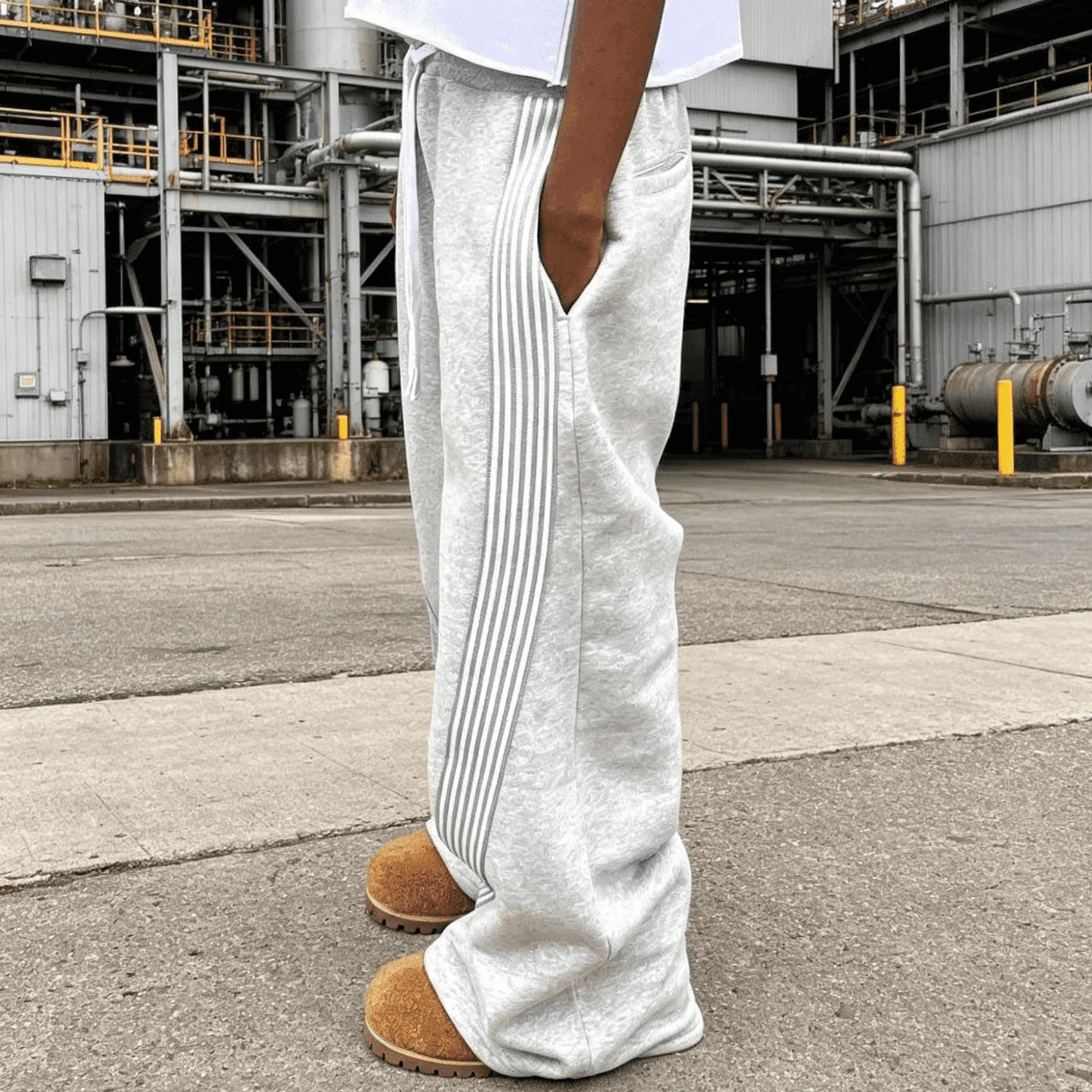 Custom Striped Baggy Sweatpants Mens Oversized French Terry Wide Leg Streetwear Casual Drawstring Elastic Waist Jogger Pants gallery 2