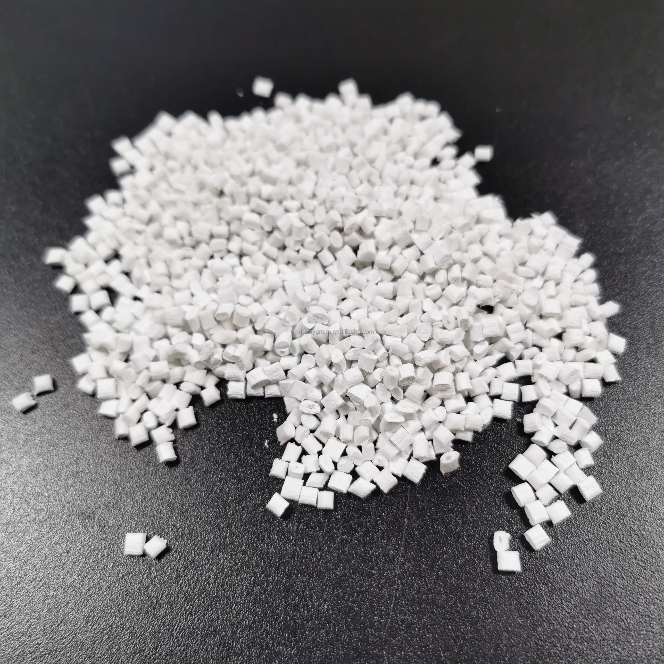 Цена материала pbt модифицированный завод лучшее качество PBT GF20 V0 для электрического разъема