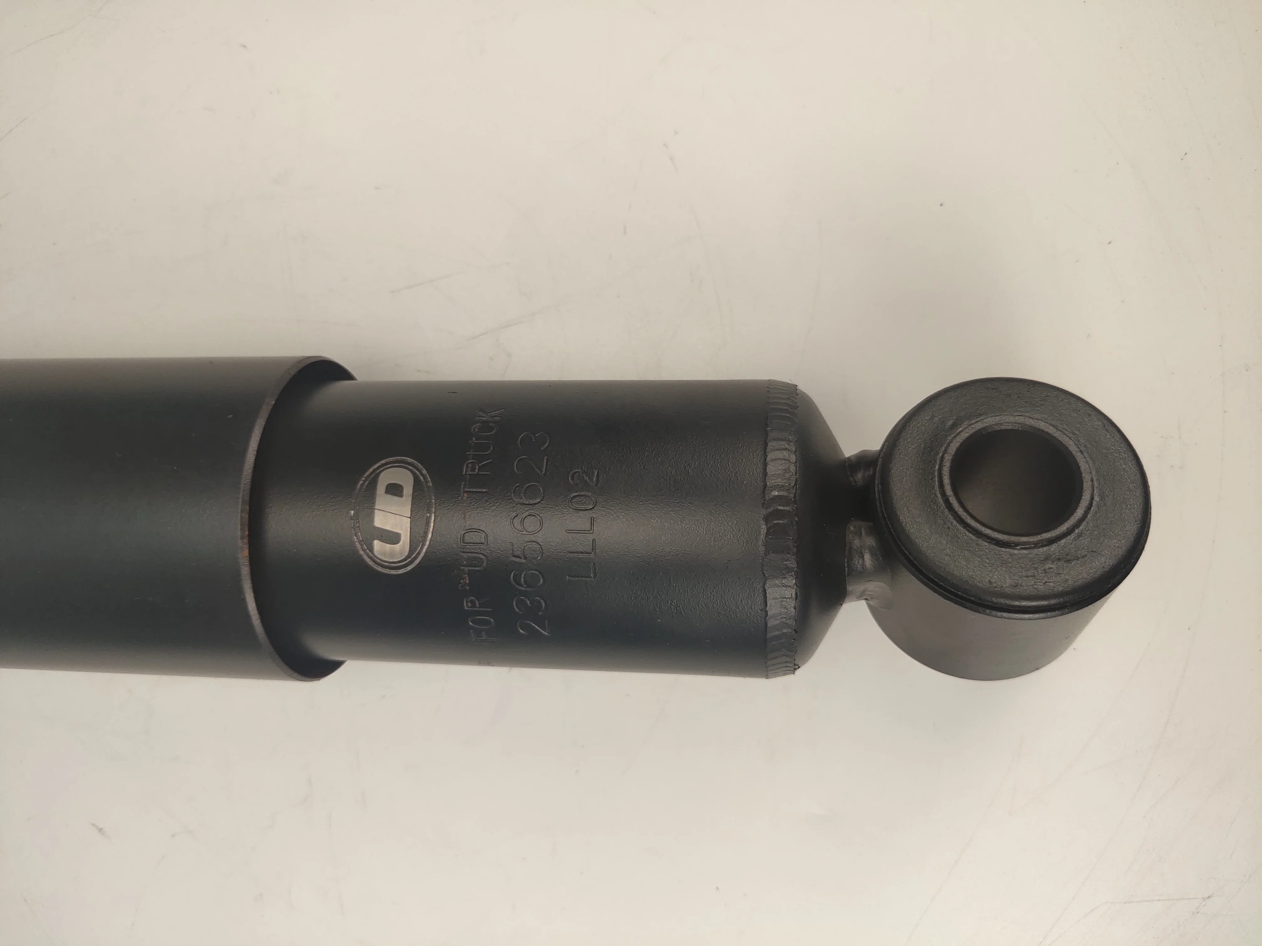 y.k UD Trucks 23656623 Hydraulic Shock Absorber - Durable