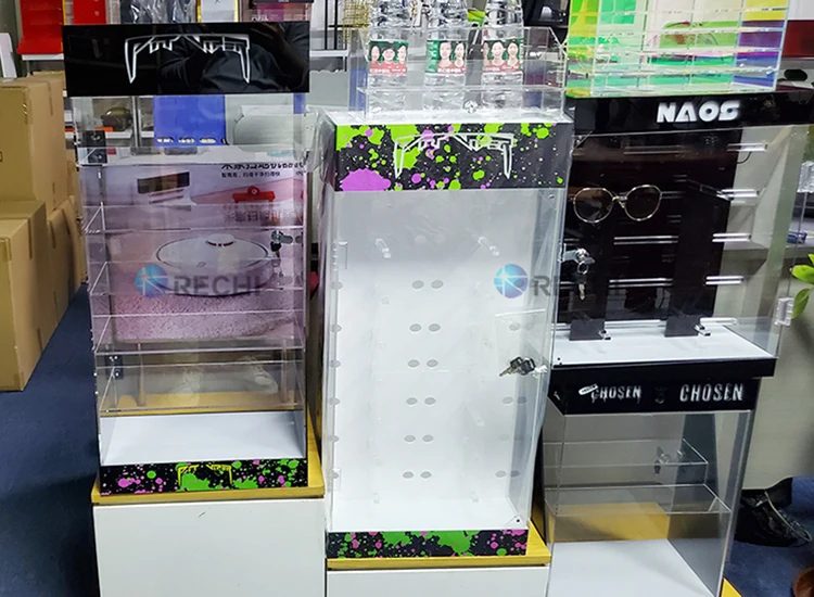 Rechi Custom Illuminated Lockable Acrylic Cigarette Storage Display