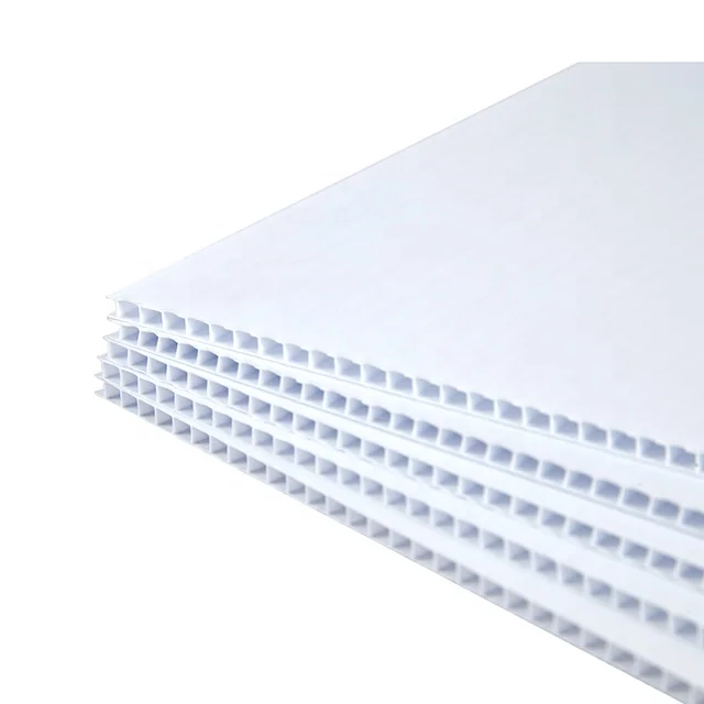 Plastique ondulé (coroplast) 4 mm x 48 x 96 - Blanc (feuille