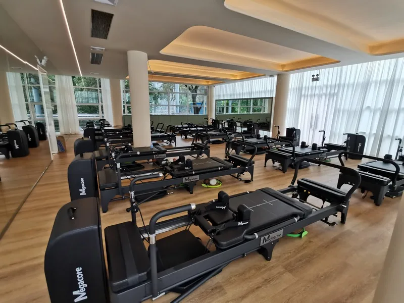 Megacore Pilates Reformer - High-End Commercial Equipment
