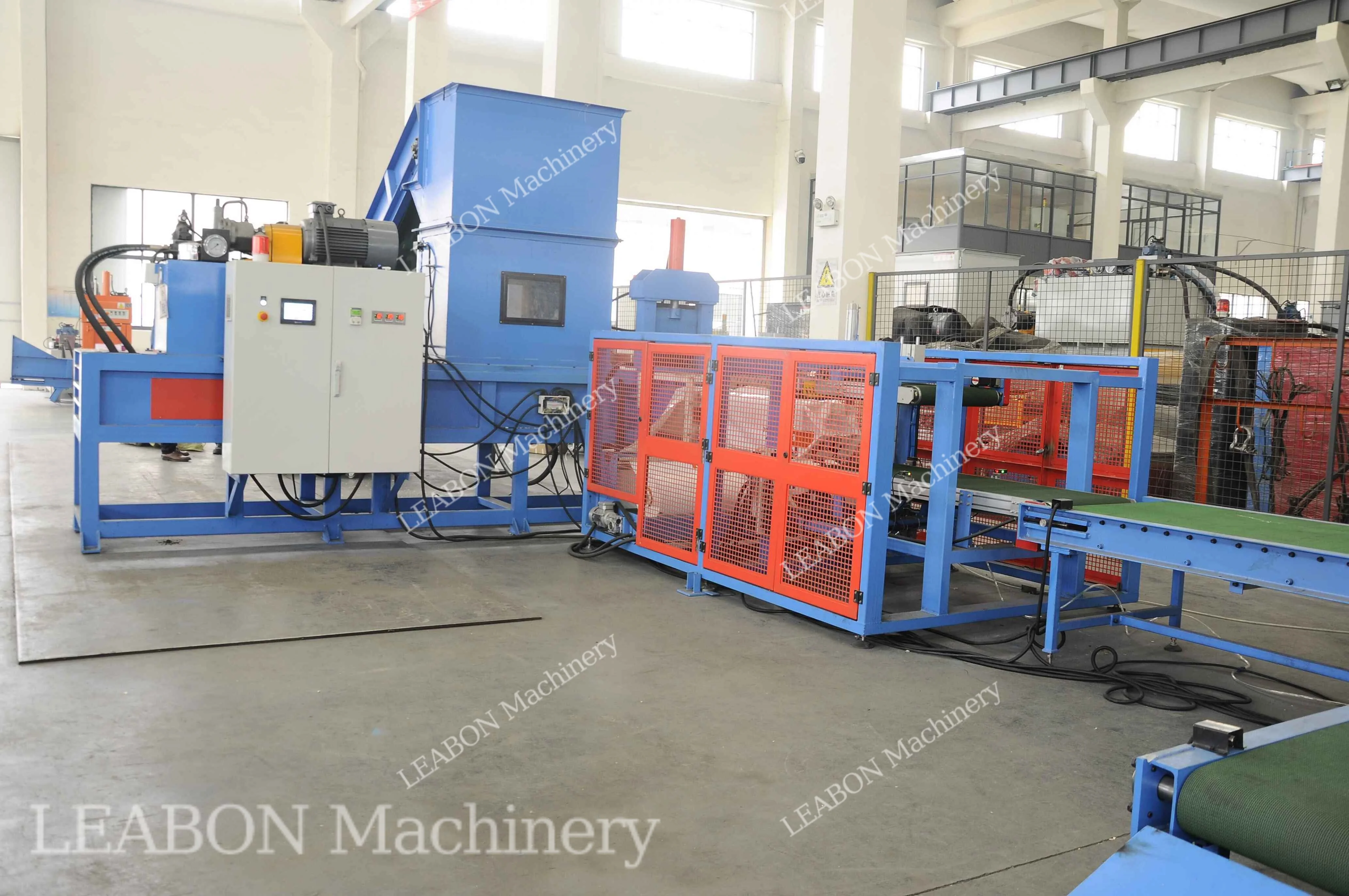 Hot Selling Automatic Compressing Bagging Machine Wood Chips Packing Baler Corn Silage Press Bagging Machine Sawdust Baler