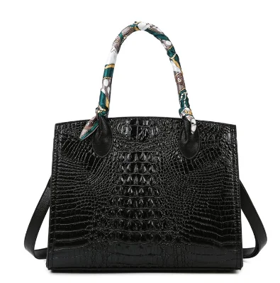 Latest Fashion Design Sense  Crocodile Pattern Handbag Suitable for Commuting and Outgoing  Handbag