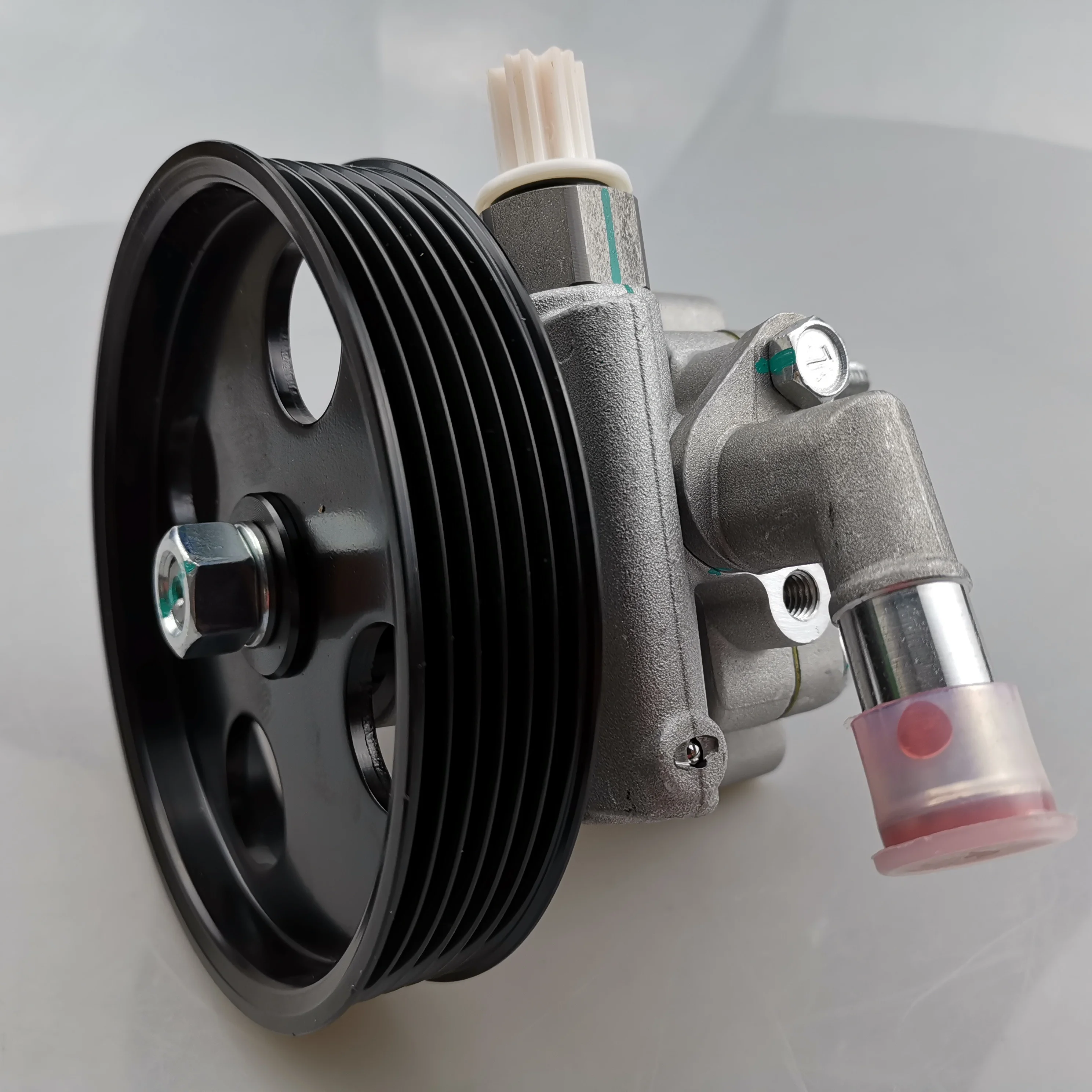 SAIC MAXUS T60 6pk Original power steering pump C00099406 