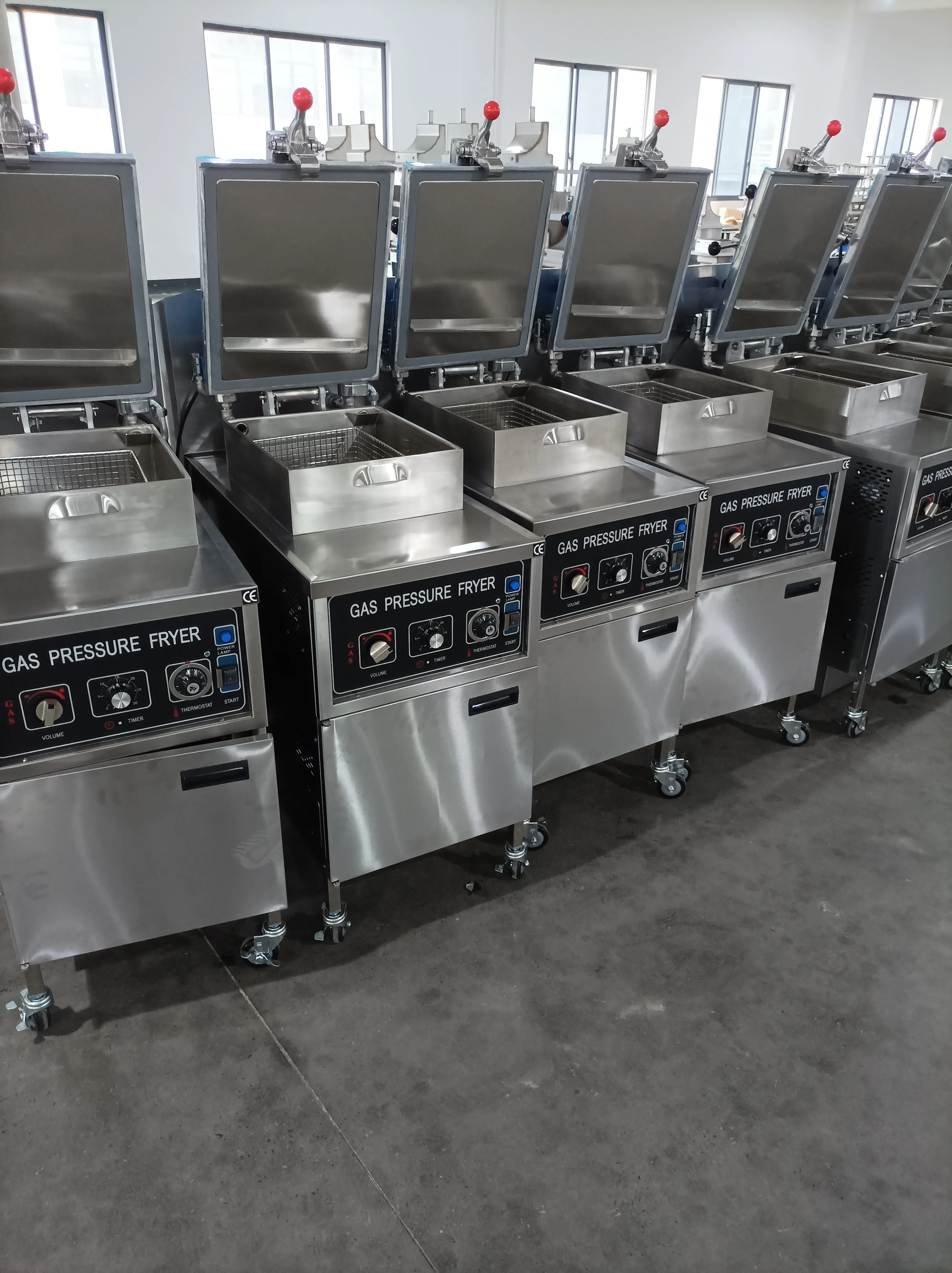 E Series 24 Pressure Fryer - Broaster Company