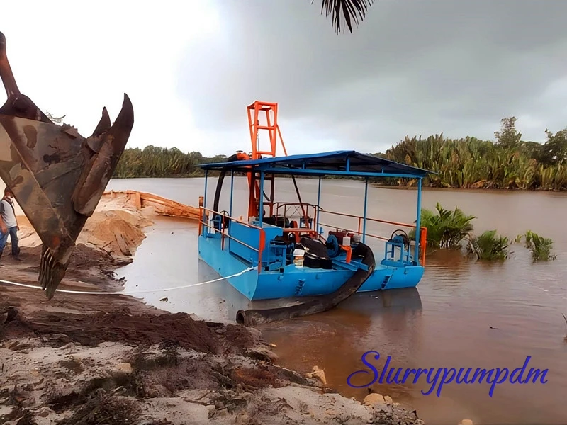 Small Dredgers Ship Digging Sand Dredger Machine