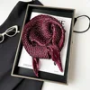 Yzl7005-wine red small cashew