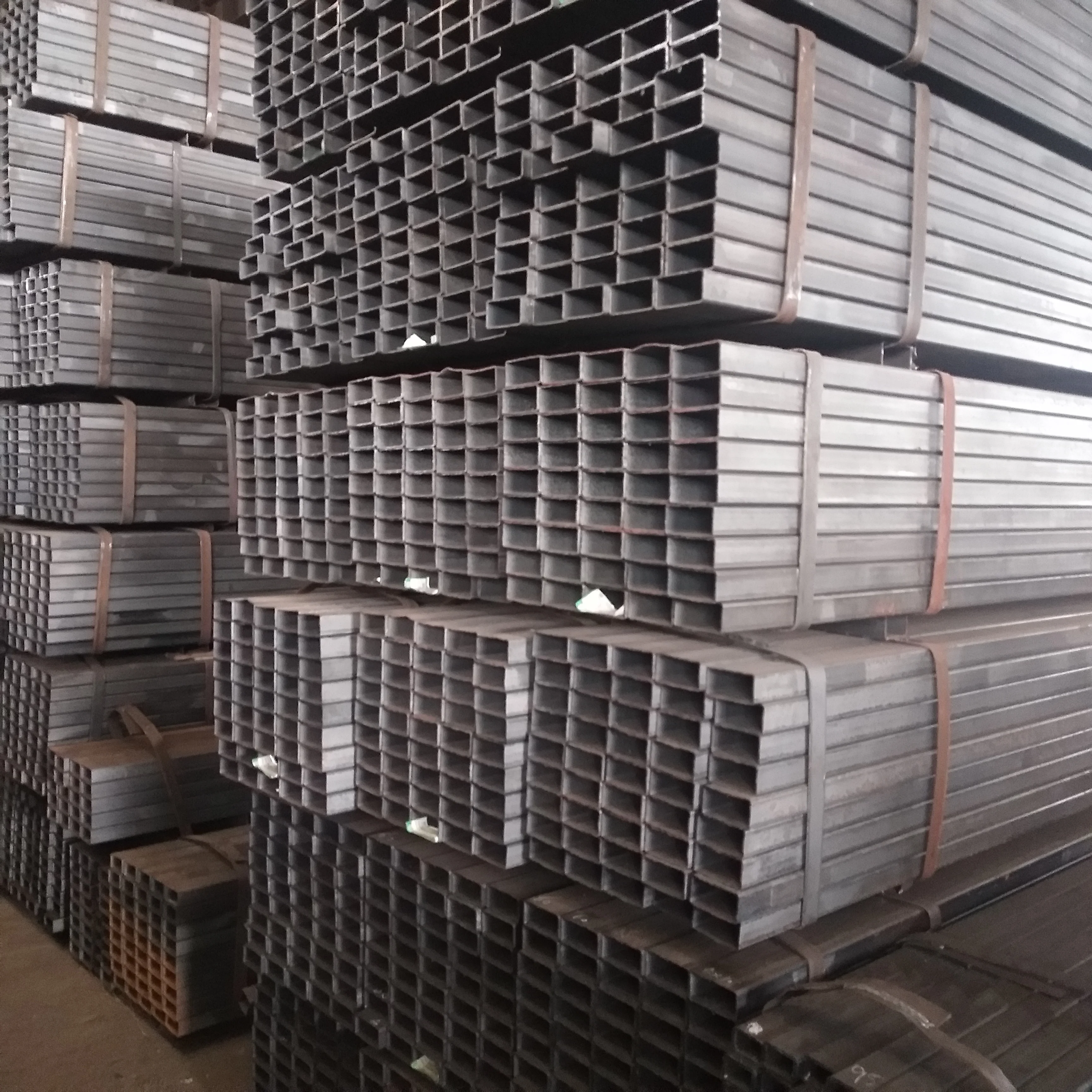 High Quality Galvanized Square and Rectangular Steel Pipes and Tubes