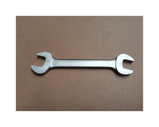 Stainless Steel  Tools  Double Open End Wrench 25*28mm Non Magnetic, High Hardness Suitable for Various Fields