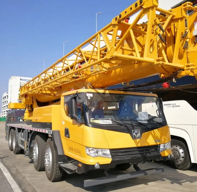 50 Ton QY50KA Used All Terrain Cranes Telescopic Boom Truck Crane