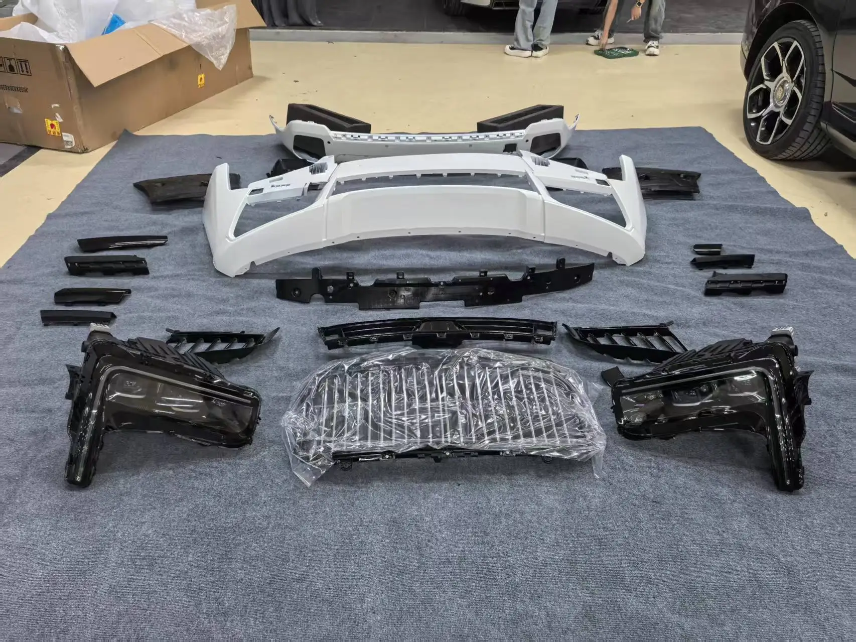 TDCMY for Rolls Royce Cullinan Bumper Kit 18-24 Upgrade 2025 Old to New Version Body Kit Without Original Factory LED Headlights manufacture