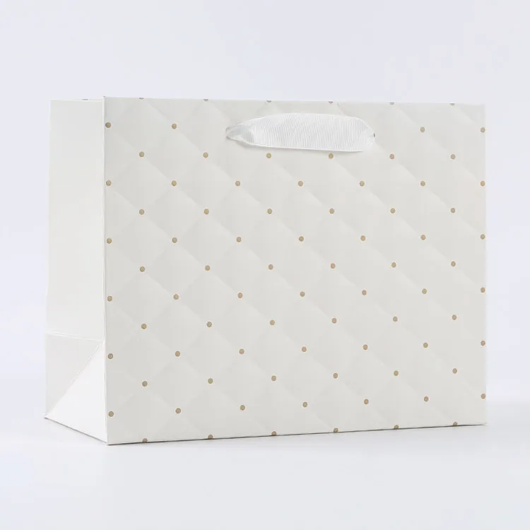 Wholesale Custom Printed Logo Luxury White Paper Bag Retail Boutique Shopping Gift Paper Bags With Your Own Logo