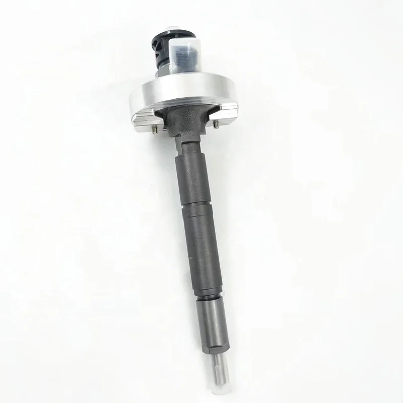 柴油喷油器共轨喷油器0445110491 16600MD20A 0445110857 d40