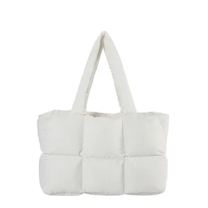 Winter Autumn Best Selling Fluffy Soft Cotton Padded Quilted Crossbody Bag Large Capacity Fashion Handheld Puffy Hobo Tote Bag
