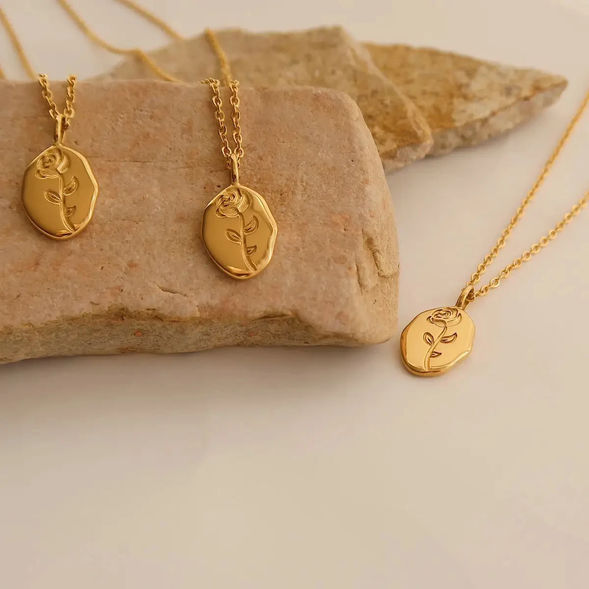 Flower Rose Gold Necklaces