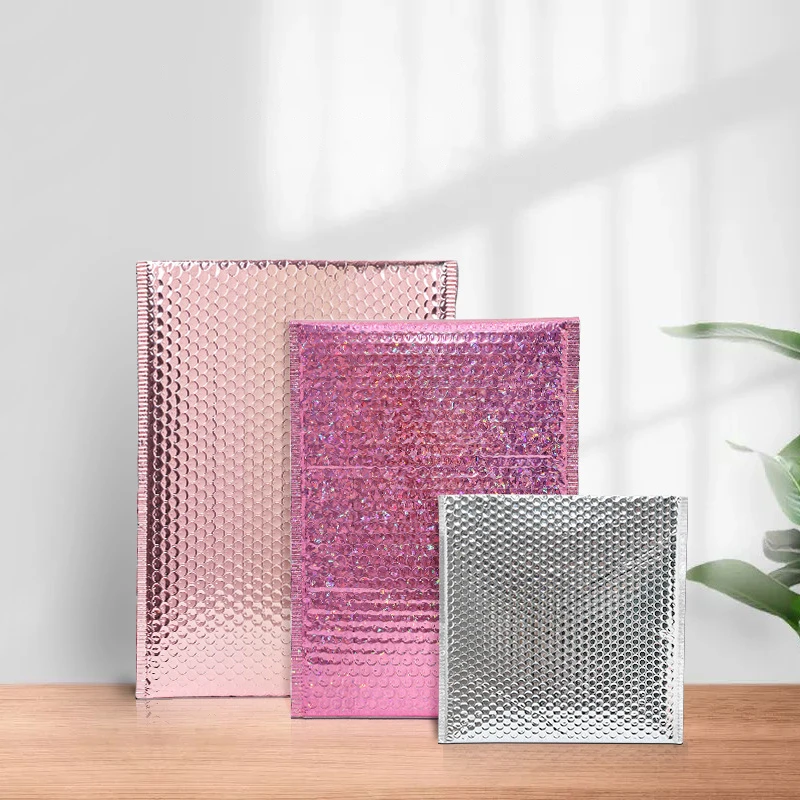Colorful red bubble mailer and Shiny Cushioned Envelope of Aluminum Foil padded bag bubble mailer shipping bag