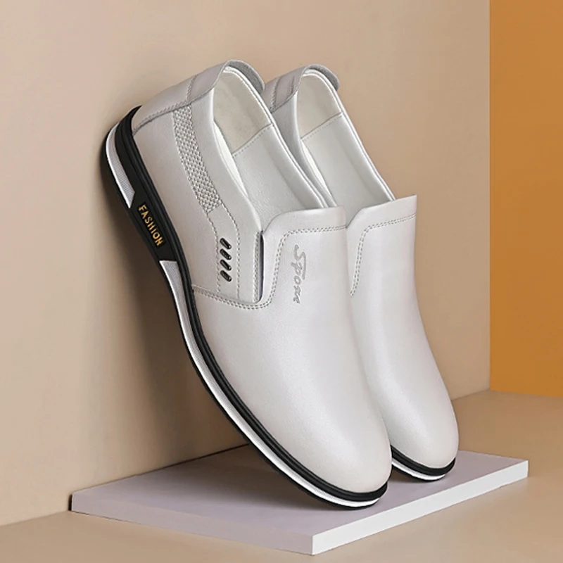 Men's Non-Slip Shoes 2022 - Comfortable & Stylish Options