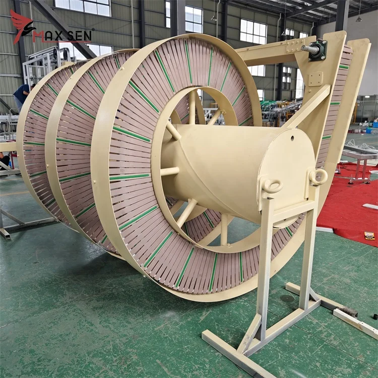 Maxsen Conveyor System Logistic Screw Conveyor Spiral Lifting Vertical Conveyor for Cargoes Transportation