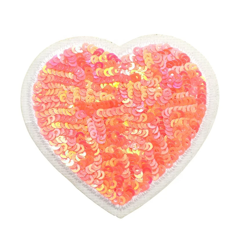 High Quality Custom Fabric Badges 100pcs Sequin Embroidered Iron Heart-Shaped Wings Assorted Red Garments for Clothing