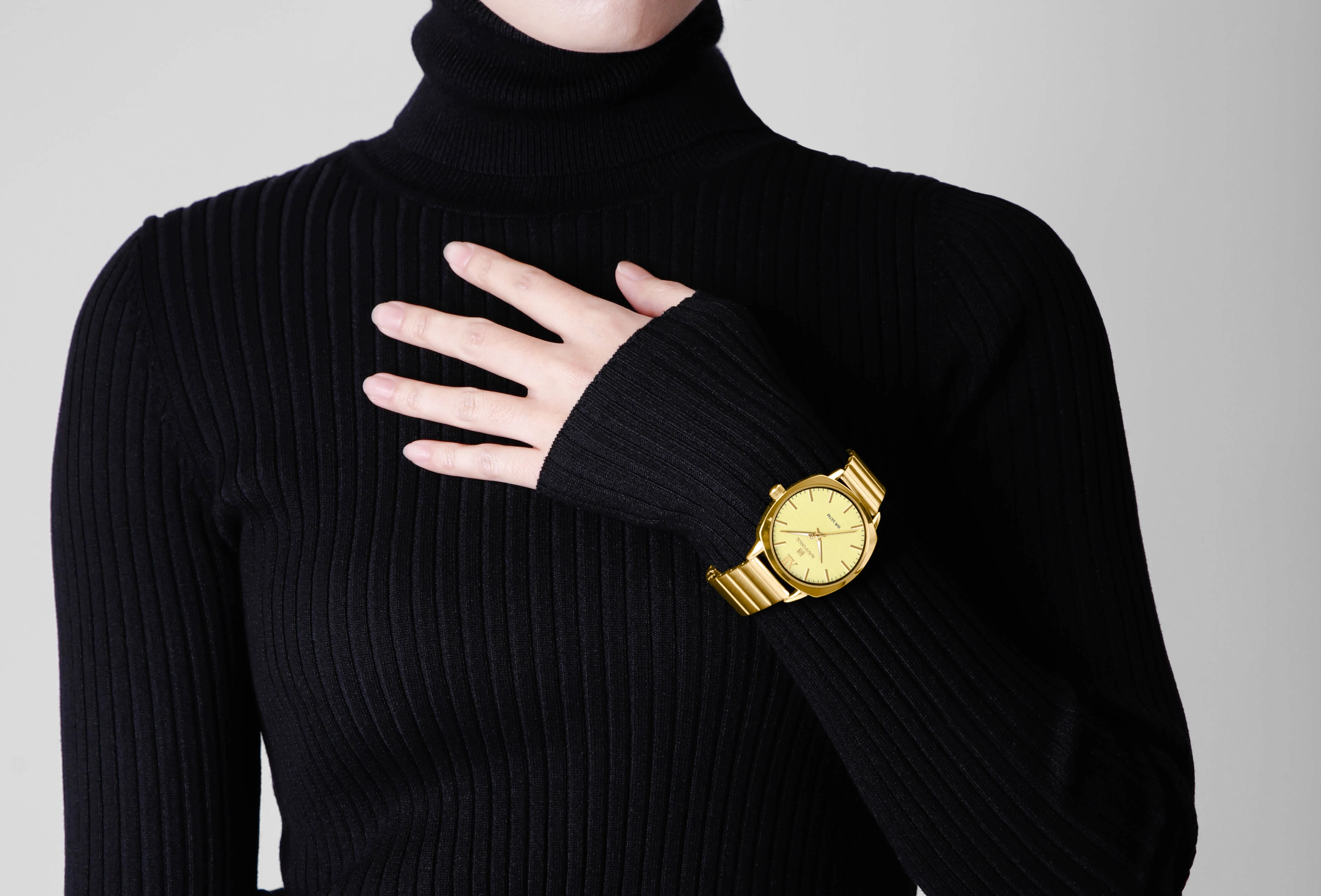 NAVIFORCE 5044 Women's Watches Quartz Watch Waterproof Stainless Steel Strap Rose Gold Watch for Women Luxury Ladies Wristwatch