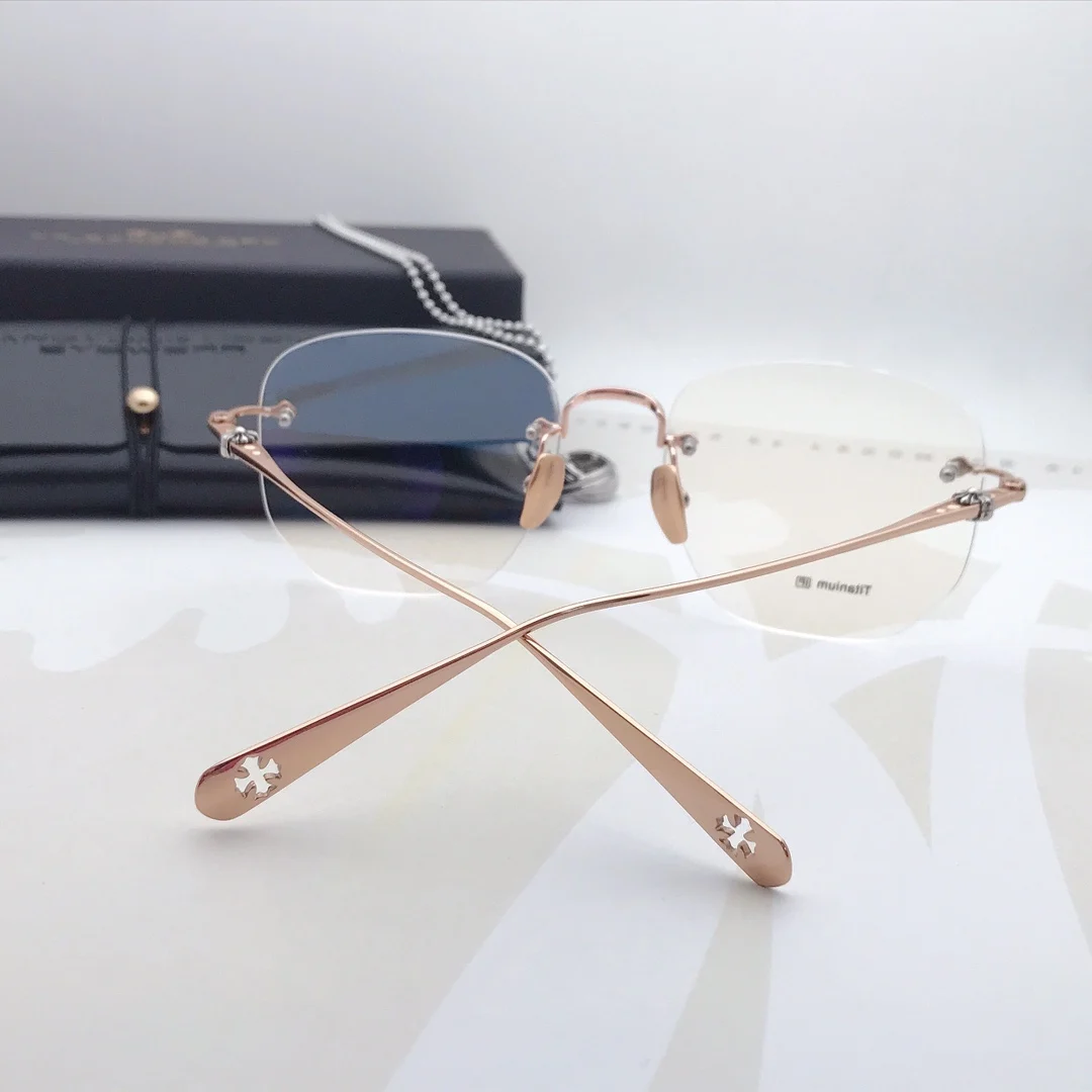 2023 High Pure Titanium Optical Frame Good Quality Glasses for Men and Women Titan Eyewear Frames CS695