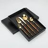 Set da cinque pezzi in oro (con confezione regalo)