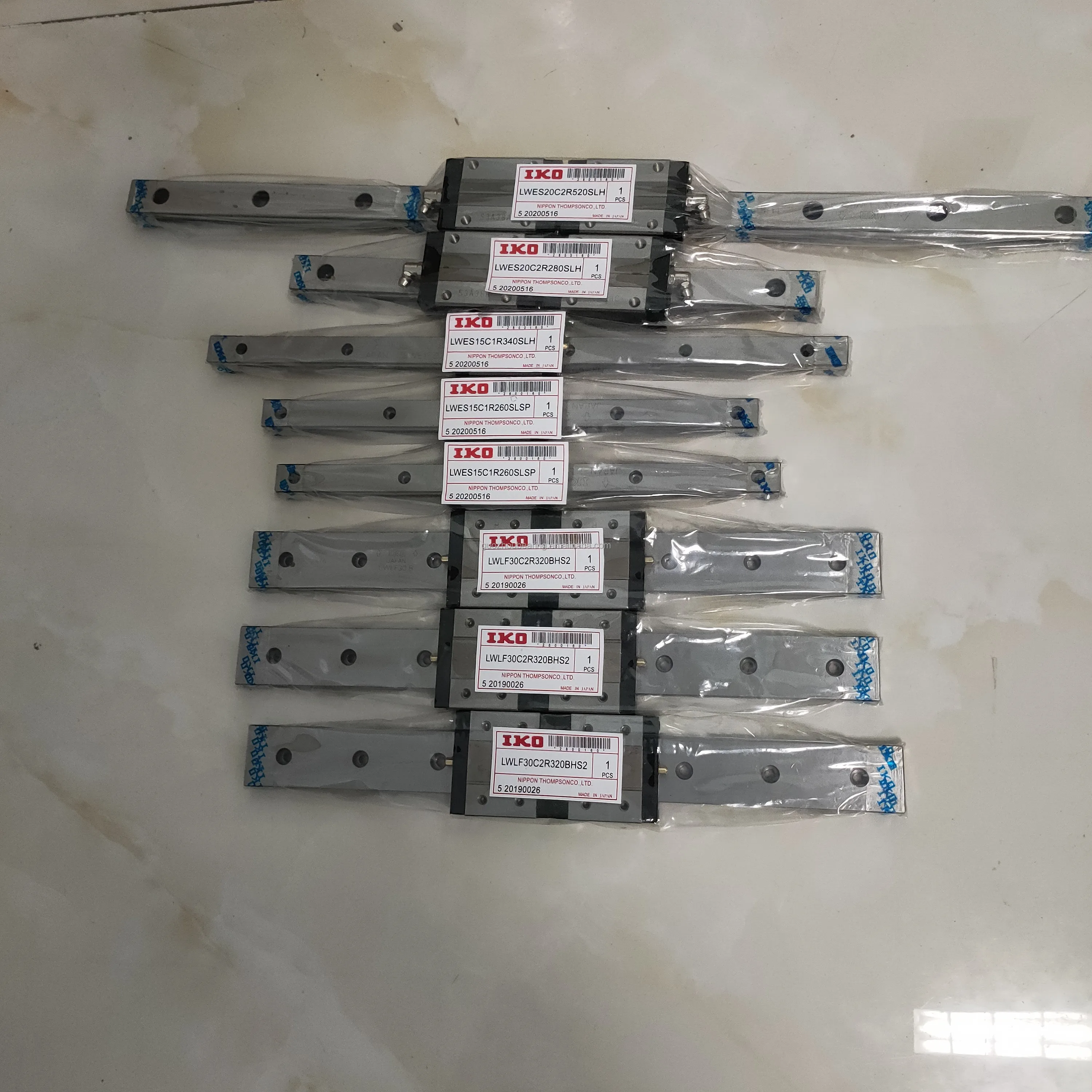 IKO Linear Guide Sliding Block LWE15 LWESC15 Linear Guide Way