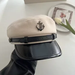 New Women's Painter Hat Spring Autumn Octagonal Woolen Retro Beret Hand Embroidery Casual Beach & Sports Fishing Hat Wholesale