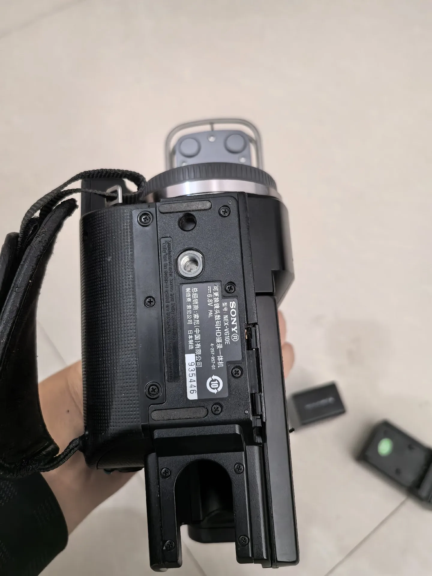 Used Sony NEX-VG10 Video Camera - Low Price & High Quality