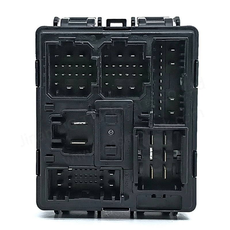 91950-C1620 Car Engine Fuse Box for Hyundai Kia & Sinotruck