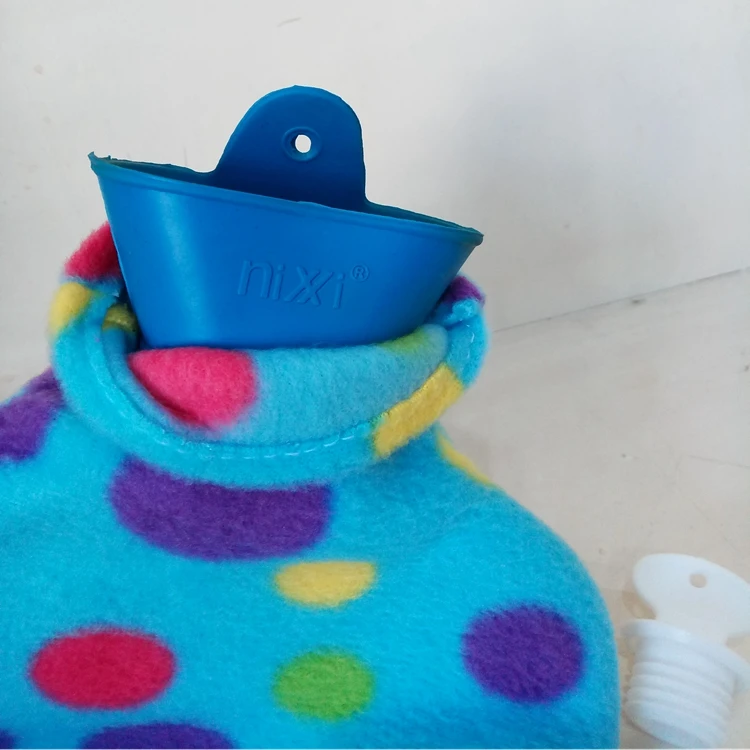 High Quality 2L Rectangle Natural Rubber Hot Water Bag Reusable with Fleece Cover Heating Feature Good for Warmth