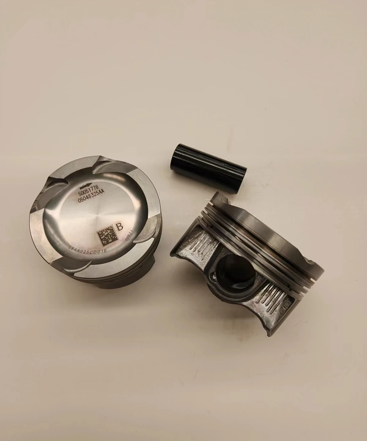 Factory High Quality Auto Engine Parts Piston with Ring for Chrysler Dodge Jeep Grand Cherokee 2.0T Petrol OE 5048324AA