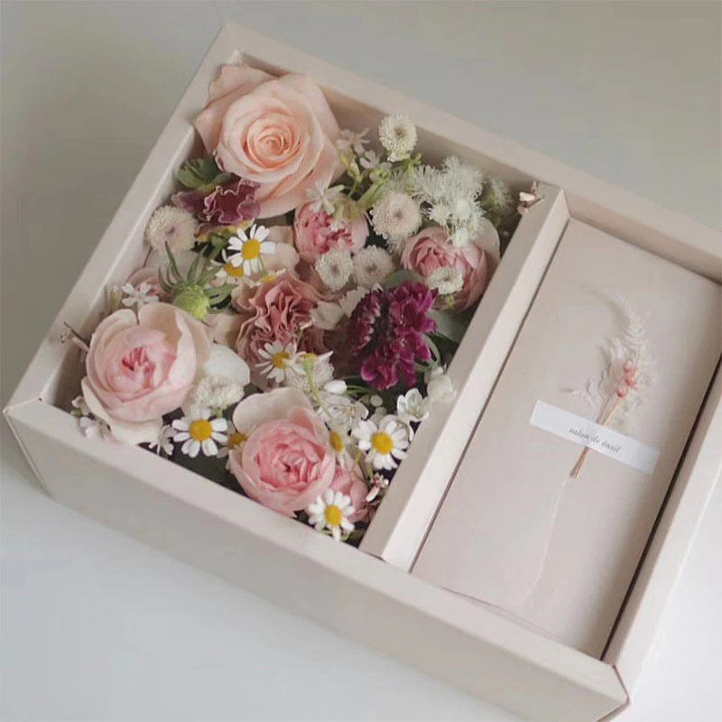 PVC Mini Cake With  Flower Boxes  Gift Packaging  Box