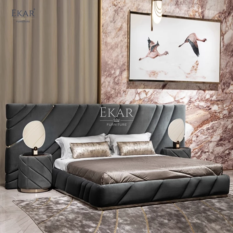 Modern design widescreen bed-genuine leather bed-bedroom furniture-bedroom bed details