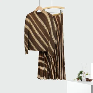 2025 Latest Design Women's Top and Skirt Set Stretch Striped Loose Fit Elegant Two-Piece Set Miyake Pleated Set