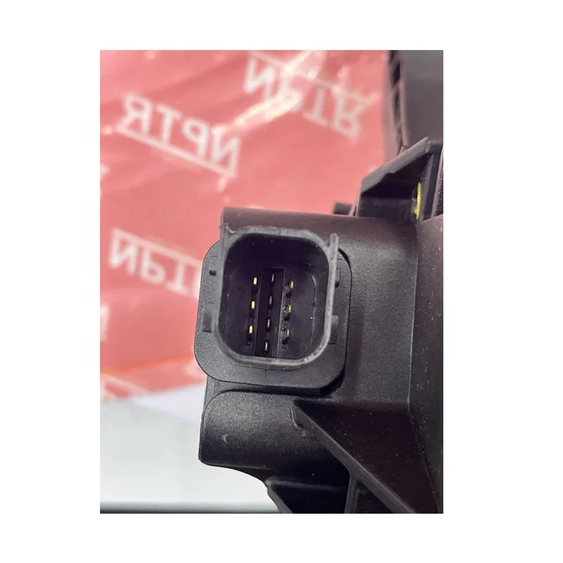 VOL Accelerator Pedal with Sensor Oem 84412478 for Truck