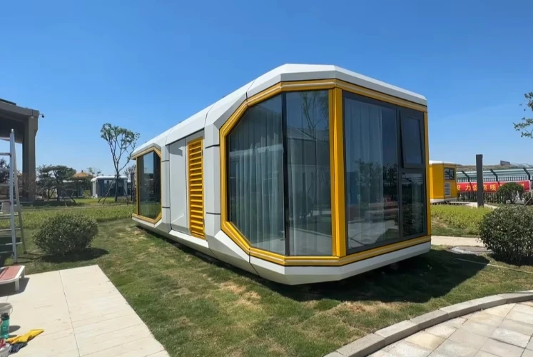 Customized Modern Design Prefab Container House Space Capsule-Inspired ...