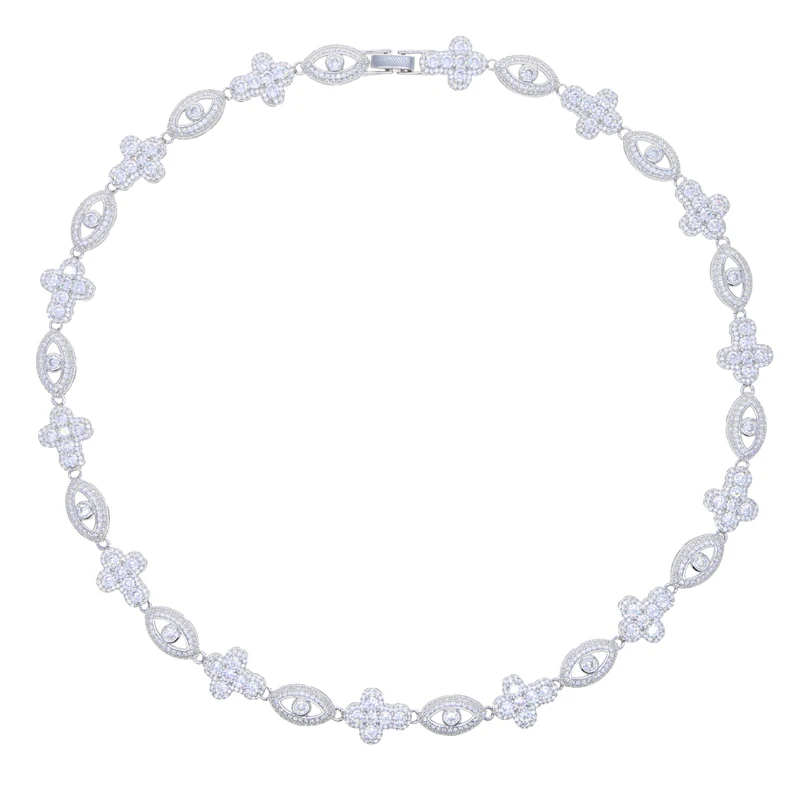 Collana con ciondolo croce e occhio in moissanite stile rapper_voghion.com