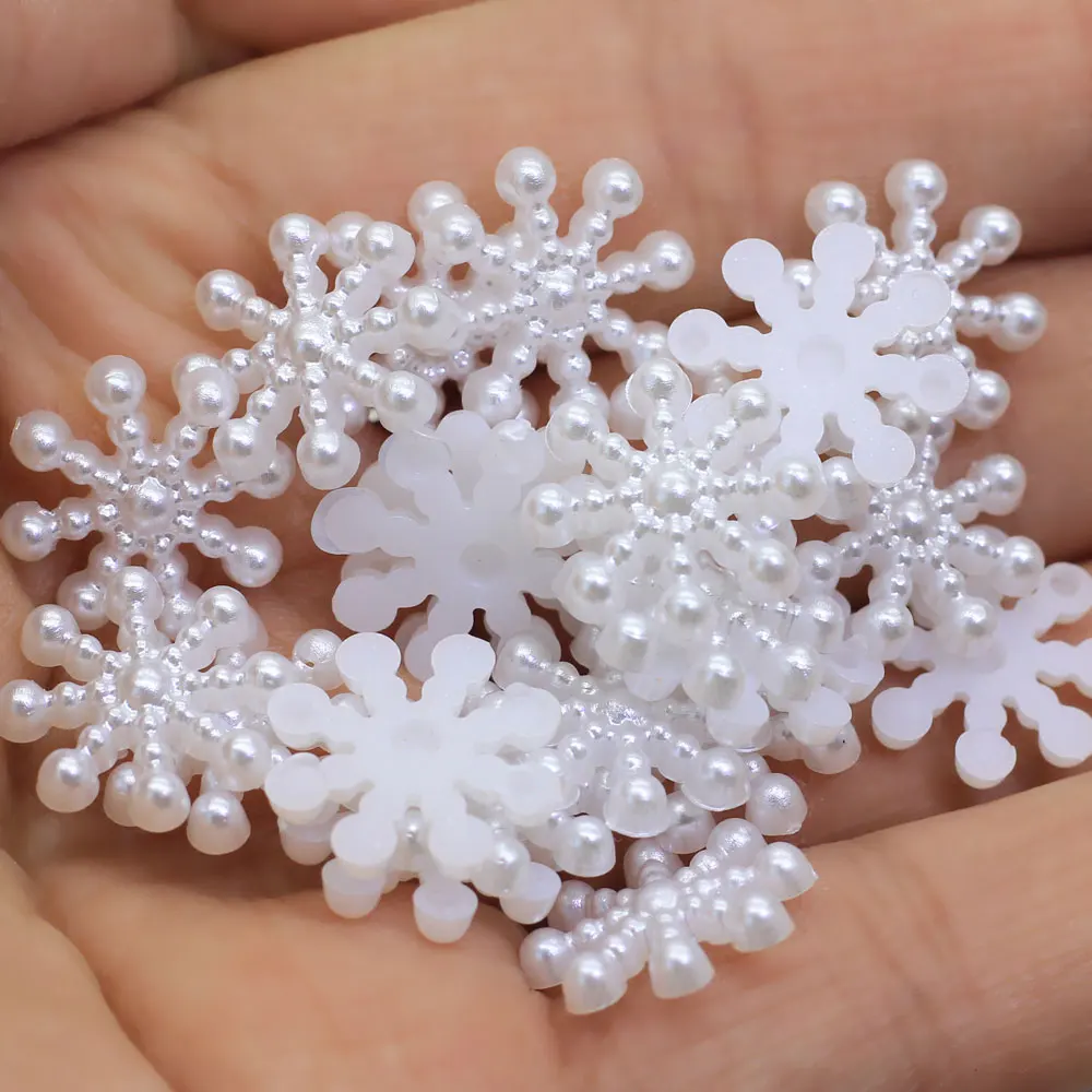 40 Snowflake beads white acrylic BB415 - SALE 50% OFF