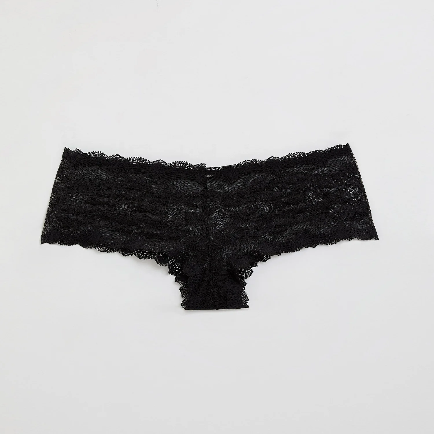 
 Дамских трусов  