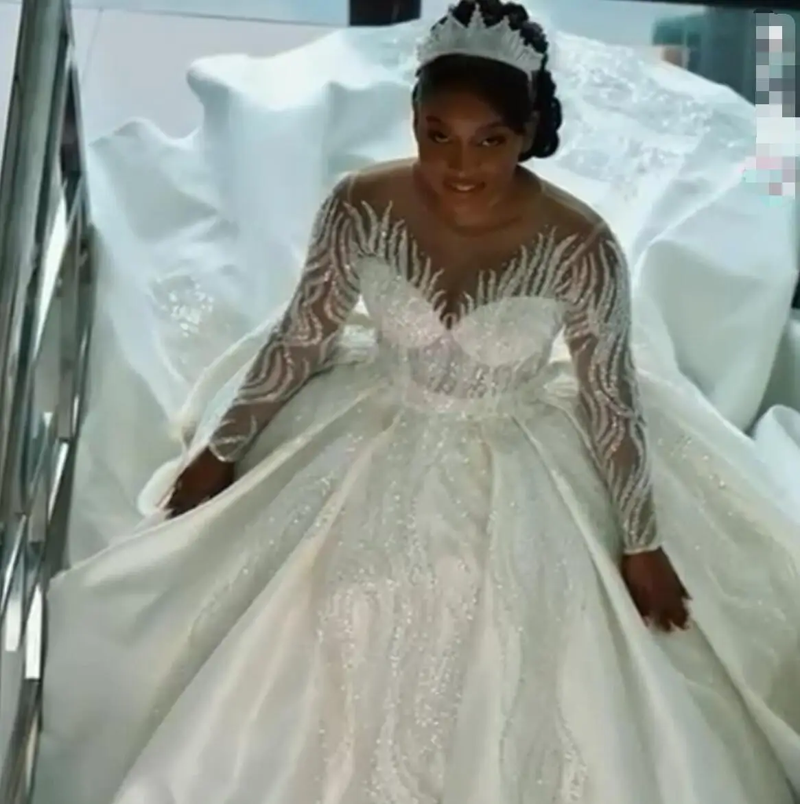african beaded wedding dress Sparkling Lace Bridal Custom Long Sleeve Satin Ball Gown Sequins Embroidery Wedding Dress 2025 New Dress style:Hard Tulle Pleats Black Gingham Dresses | material: polyester Elegant white civil wedding