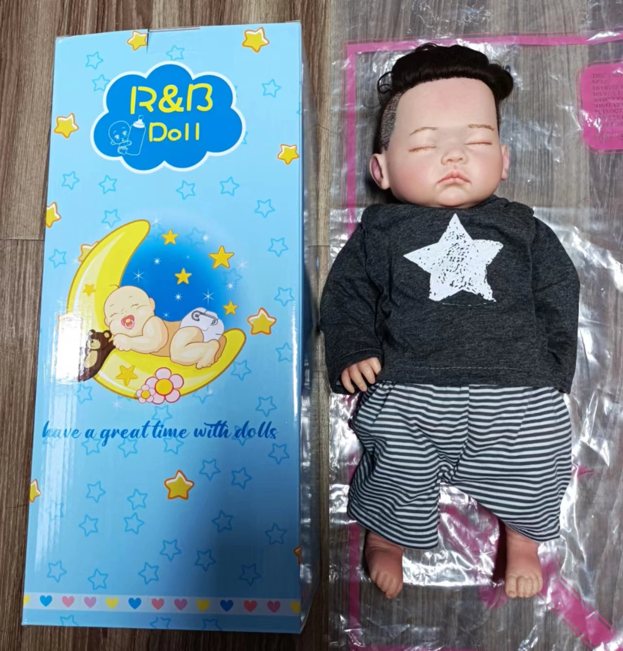 Realistic Cute Full Silicone Smiling Dolls Changeable Clothes